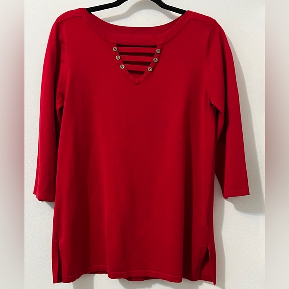 Red sweatshirt - Picture 1 of 4